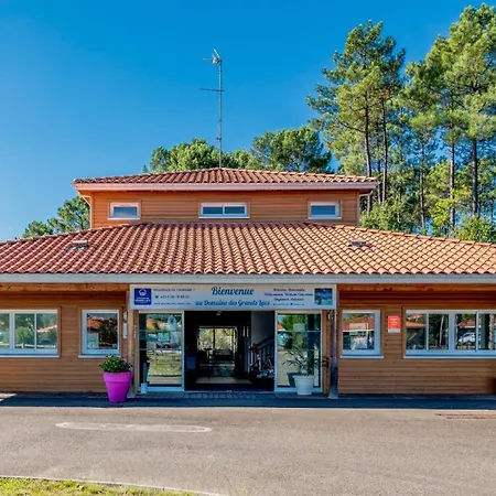D Des Grands Lacs N 01 M4p5 Holiday home *